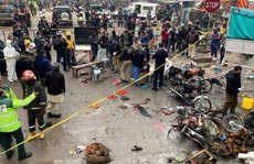 पाकिस्तान के लाहौर में बम विस्फोट, तीन मौत