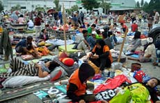 इंडोनेशिया में भयंकर भूकंप और सूनामी, अब तक 400 की मौत