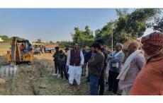 Chandauli News: माधोपुर में नेताजी की कुटिया का निर्माण चालू,  बनेगा आधूनिक लाइब्रेरी और स्टडी हाल