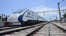 वंदे भारत समेत सभी ट्रेनों का कम होगा क‍िराया