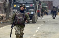 जम्मू-कश्मीर: 5 आतंकवादी ढेर, 7 जवान जख्मी
