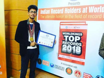 मोरान के छात्र दिपु बोरा ने बनाया विश्व रिकॉर्ड