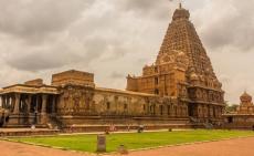 वैज्ञानिक भी नहीं सुलझा पाए इस मंदिर का रहस्य