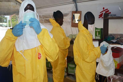 इबोला से मरने वालों की संख्या 1000, डब्ल्यूएचओ ने अंडर टेस्टिंग दवा को दी मंजूरी