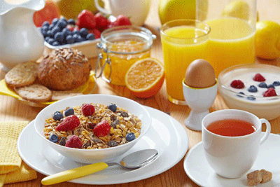 मधुमेह को दूर रखना है तो भरपेट करें नाश्ता