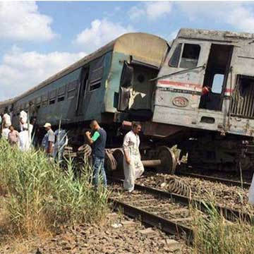 मिस्र में दो रेलगाड़ियों की टक्कर में 44 की मौत, 180 लोग घायल