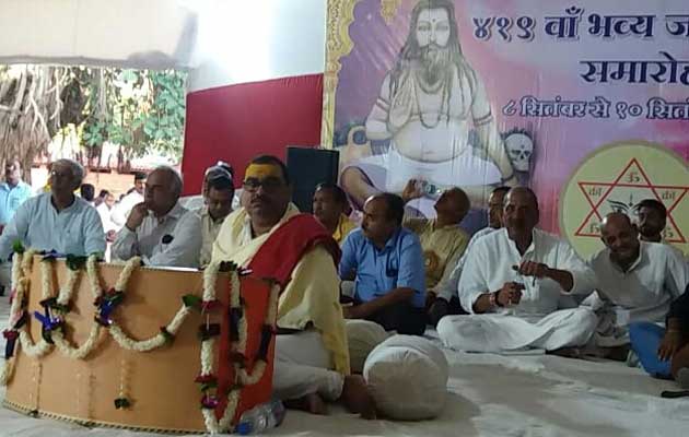 सिद्धार्थ गौतम राम बाबा जी ने जनता जनार्दन को दिया आशीर्वाद