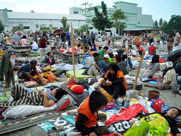 इंडोनेशिया में भयंकर भूकंप और सूनामी, अब तक 400 की मौत