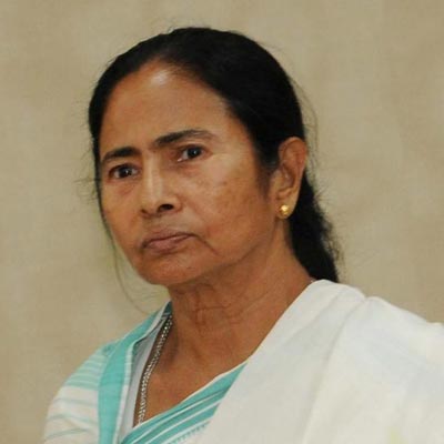 पश्चिम बंगाल: ममता ने सीपीआईएम और कांग्रेस के बीजेपी के खिलाफ मिलकर लड़ने की अपील की 