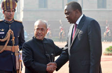 भारत वैश्विक शांति एवं स्थिरता के लिए केन्या के साथ काम करने का इच्छुकः राष्ट्रपति
