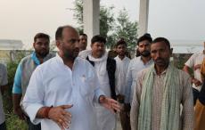 Chandauli News: धानापुर अंत्येष्टि स्थल पर जाने का रास्ता नहीं,जिम्मेदार कौन: पूर्व विधायक मनोज सिंह डब्लू 