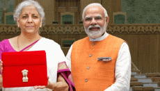 हमेशा लाल रंग का क्यों होता है बजट ब्रीफकेस या बहीखाता?