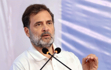 बिहार चुनाव में मिली करारी हार के बाद आया राहुल गांधी का पहला रिएक्शन