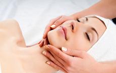 मसाज से स्किन को मिलते हैं कई गजब के फायदे