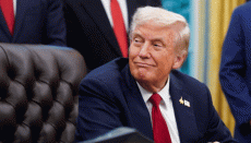 टैरिफ से लेकर सरकार गिराने की कोशिश तक, कई देशों में दखलंदाजी कर रहा अमेरिका