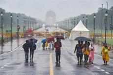दिल्ली में बदल रहा मौसम, अब भीषण गर्मी से होगी हालत खराब