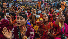 बांग्लादेशी हिंदुओं को सता रहा मौत का डर, बताया हाल