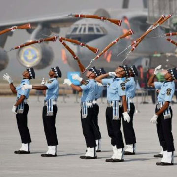 एयर फोर्स का ड्रेसकोड भेदभाव परक नहीं, लंबी दाढ़ी रखने वाले को निकालना जायजः सुप्रीम कोर्ट 