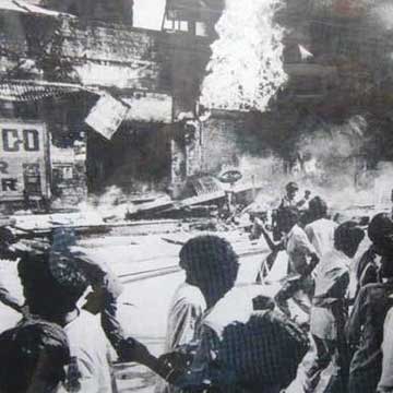 सुप्रीम कोर्ट ने 1984 के सिख विरोधी दंगों के 186 मामलों की जांच के लिए एसआईटी गठित करने को कहा