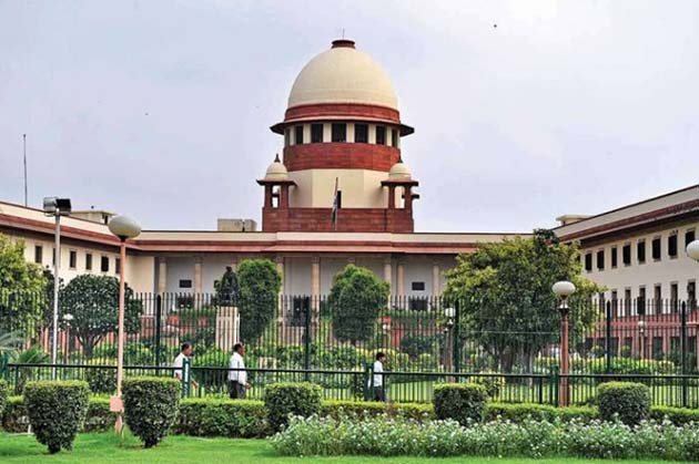 आधार योजना संवैधानिक रूप से वैध, पर कई जगह अनिवार्यता गैरजरूरीः उच्चतम न्यायालय