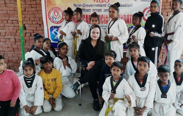 प्रॉमिस डे पर इंडियन केयर सोशल फाउंडेशन द्वारा बच्चों को घर की मर्यादा मान सम्मान बनाए रखने की प्रॉमिस कराया गया 