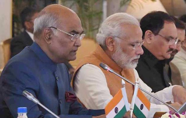मंत्रिमंडल विस्तार से पहले मोदी सरकार ने आठ राज्यों के राज्यपाल बदले