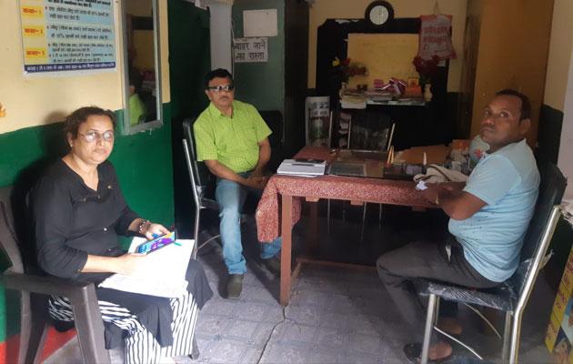 चंदौली: सीडीपीओ बरहनी ने आंगनबाड़ी केंद्र पई का किया आकस्मिक निरीक्षण, अनुपस्थित कार्यकर्ती का रोका मानदेय