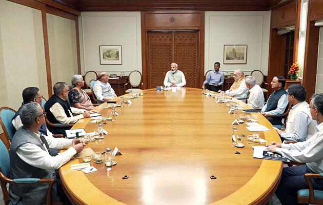 दिवाली से पहले मोदी सरकार की बड़ी सौगात, DA-DR में बढ़ोतरी