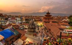 पूरे नेपाल से हटाया गया कर्फ्यू ,काठमांडू घाटी और अन्य इलाकों फिर से खुले शॉपिंग मॉल