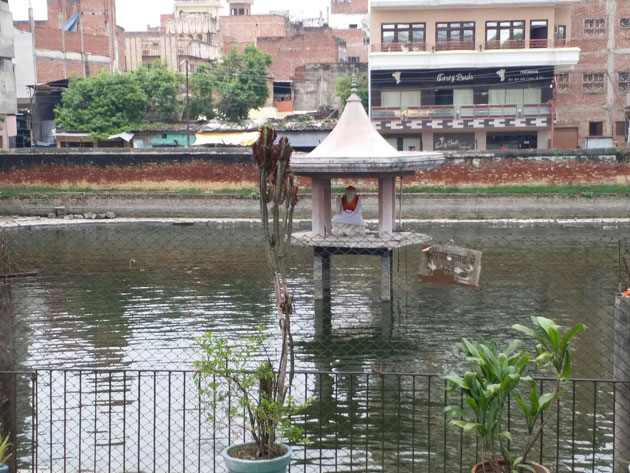 अघोराचार्य बाबा कीनाराम क्रींकुण्ड रविन्द्रपुरी वाराणसी 